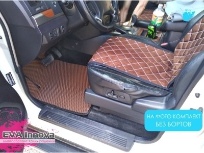 Коврики EVA 3D c бортами для Mitsubishi Pajero IV 2015 - наст. время