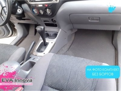 Коврики EVA 3D c бортами для Toyota RAV 4  II (XA20, 5 дверей) 2000 - 2006